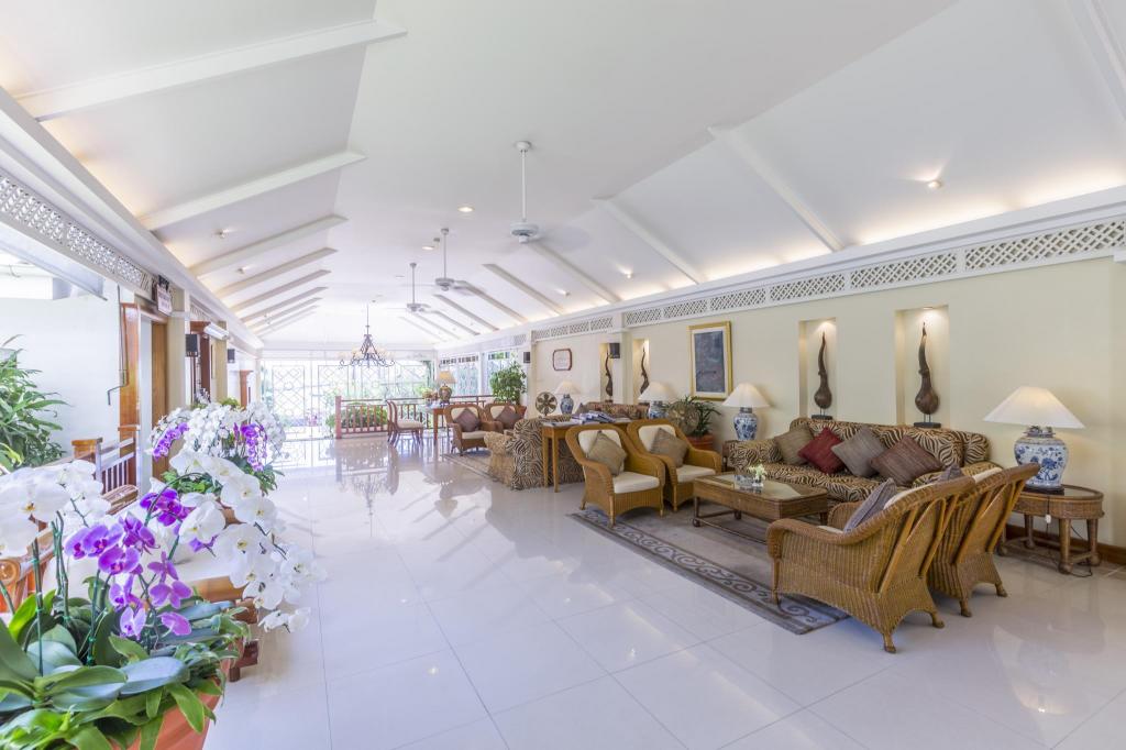 kantary bay hotel phuket reviews