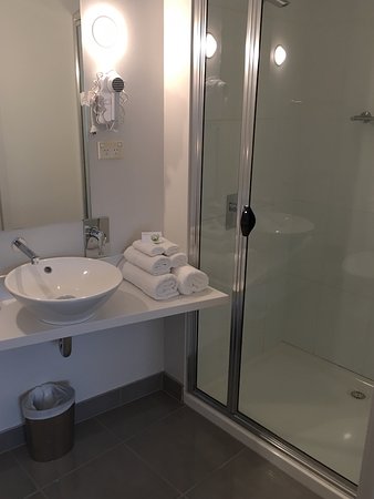 customs house waterfront hotel hobart reviews