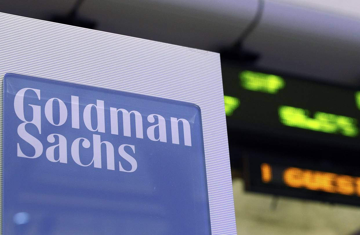 goldman goes beyond annual review with real time employee feedback